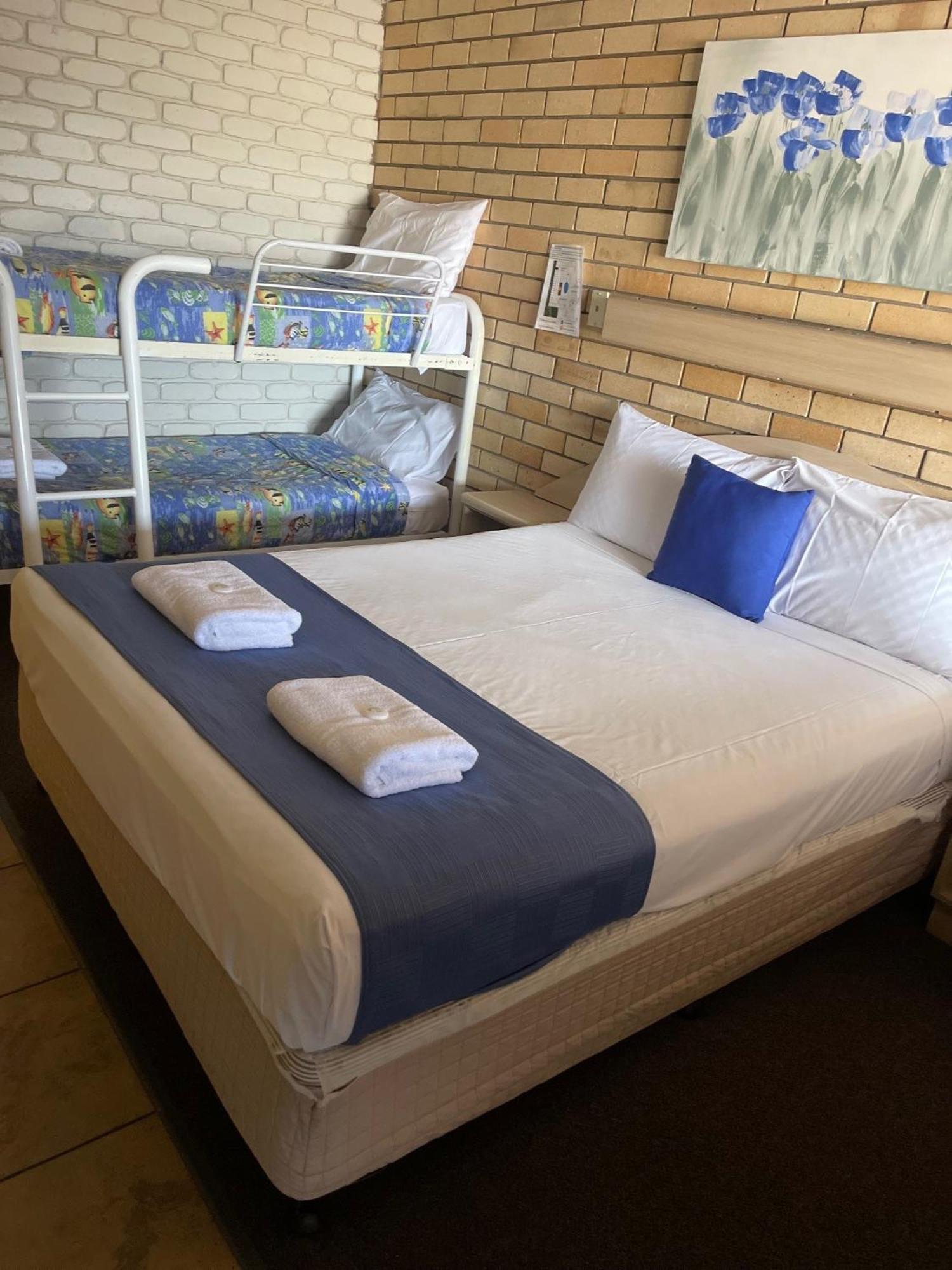 Castle Motor Lodge โบเวน ภายนอก รูปภาพ